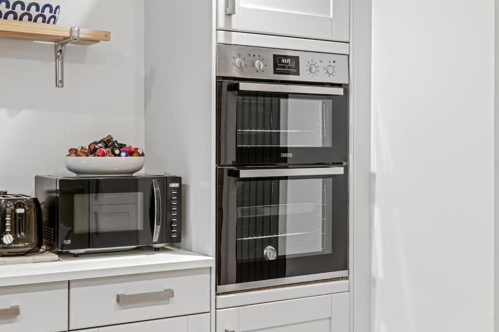 Luxurious 3 Bedroom Apartment In Park Estate نوتينغهام المظهر الخارجي الصورة