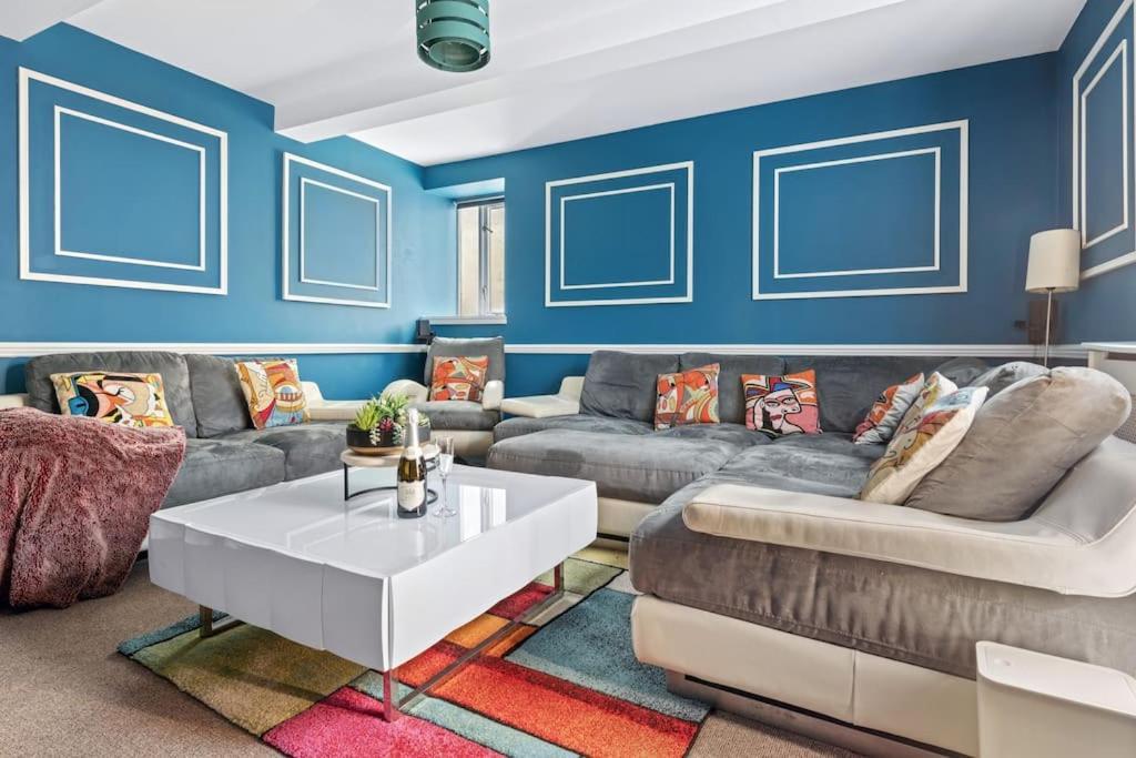 Luxurious 3 Bedroom Apartment In Park Estate نوتينغهام المظهر الخارجي الصورة